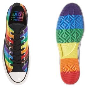 Chuck Taylor All Star 70 Low PRIDE Sneakers